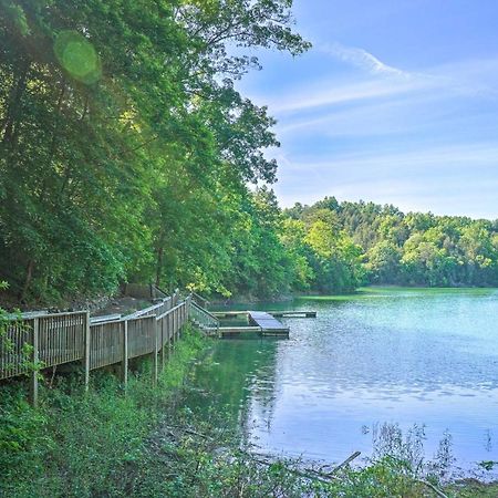 Sevierville Cabin With Wraparound Deck And Lake Access ภายนอก รูปภาพ